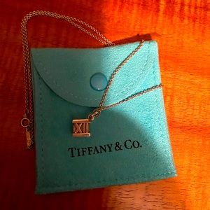 Authentic Tiffany & Co. Atlas pendant necklace